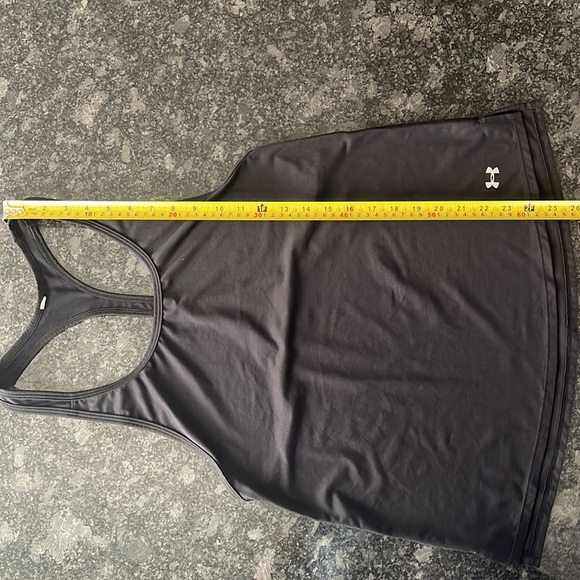 Under Armour - Black workout tank - Picture 4 of 4